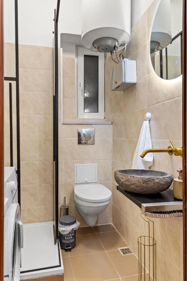 Upscale Studio, Walking Distance From The Old Town بوخارست المظهر الخارجي الصورة